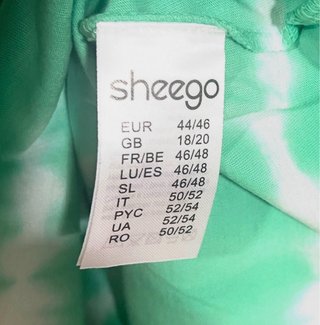 Talla 44-46 Blusa manga corta abullonada SHEEGO