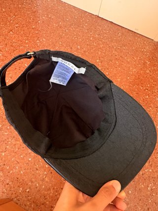 Gorra Negra GG
