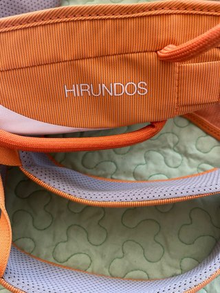 Arnés de escalada Petzl naranja HIRUNDOS