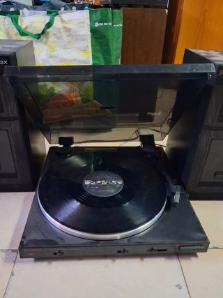 Tocadiscos Pioneer PL-X99 y Altavoces S-323X