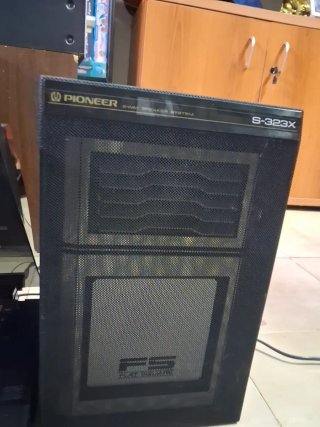 Tocadiscos Pioneer PL-X99 y Altavoces S-323X