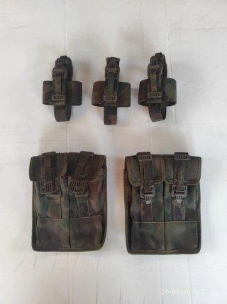 Mochila militar camuflaje pixelado años 80