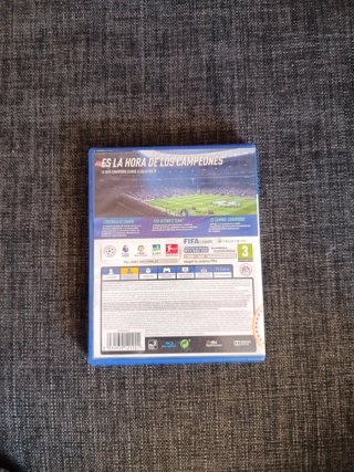 Juegos PS4 FIFA 19 y FIFA 23