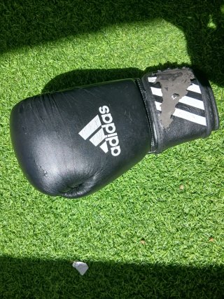Guantes de Boxeo Adidas Negros