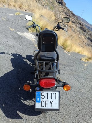 Suzuki Marauder 250cc Cruiser Negra