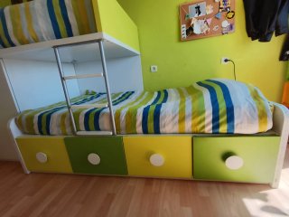 Cama tren con cajones y litera