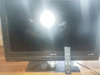 Televisión Philips 32" Negra