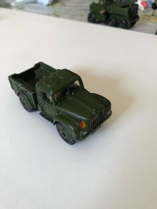 5 vehículos militares Dinky Supertoys
