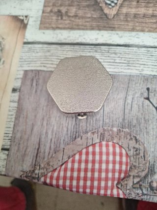 Pastillero hexagonal plateado vintage