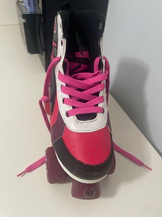 Patines en línea rosas y morados
