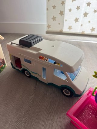 Caravana Playmobil para muñecas