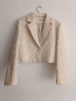 Blazer corta Zara Desflecada abalorios Talla M
