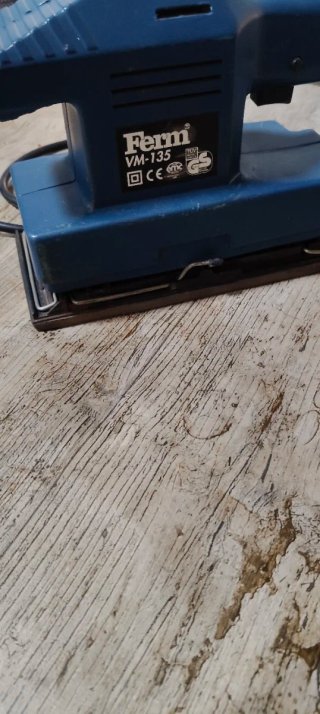 Lijadora eléctrica Ferm VM-135