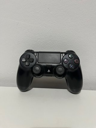 PS4 Slim 500GB + Mando + Juegos