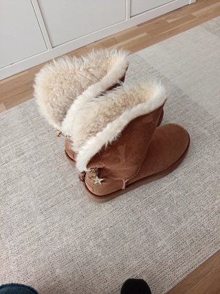 Botas UGG Ante Marrón Talla 41