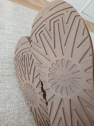 Botas UGG Ante Marrón Talla 41