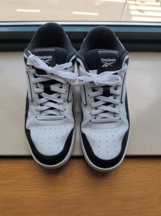 Zapatillas Reebok Talla 43 Blancas y Negras