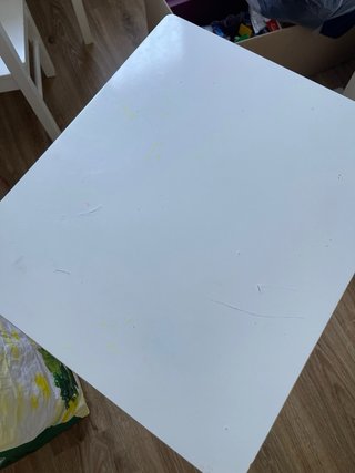 Mesa y 2 sillas infantiles oso