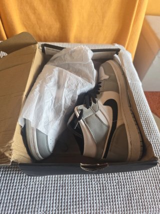 Scarpe Jordan Smoke Grey