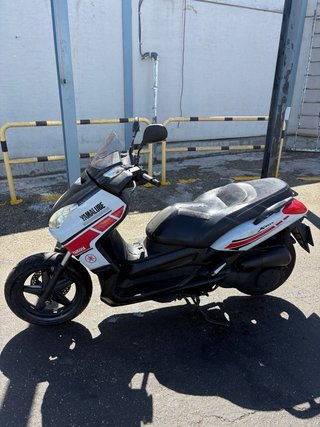 Yamaha XMAX Maxi Scooter