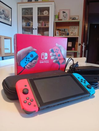 Nintendo Switch (Como nueva)