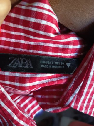 Camisa de cuadros oversize de Zara
