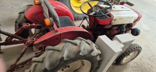Tractor Astoa H2000