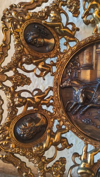 Gran Placa Decorativa Bronce Antigua