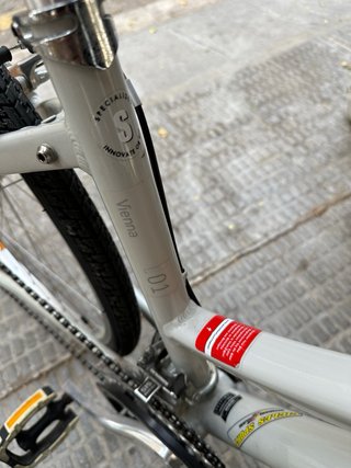 Bicicleta Specialized Globe Vienna 01