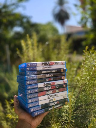 PS4 (PlayStation 4) con 2 mandos