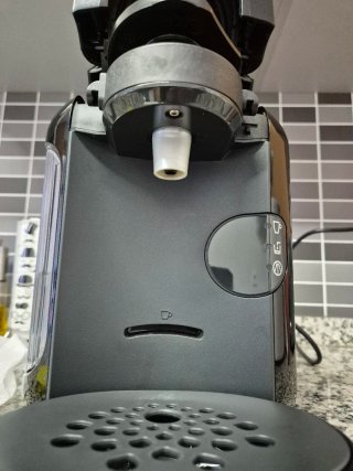 Cafetera Tassimo Bosch Negra