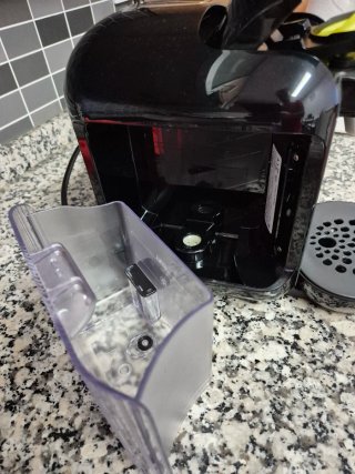 Cafetera Tassimo Bosch Negra