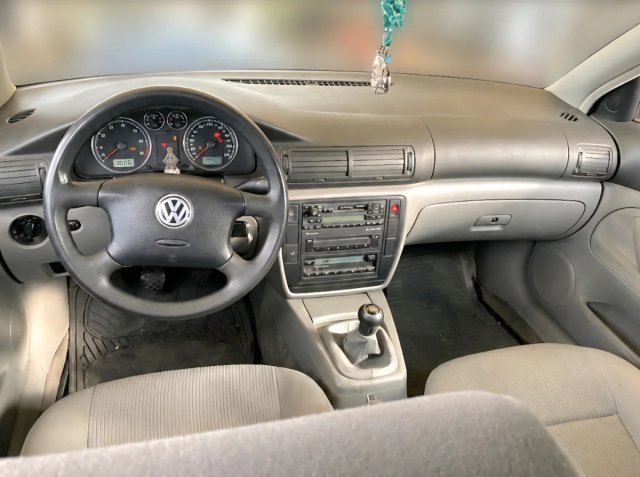 Volkswagen Passat 2002