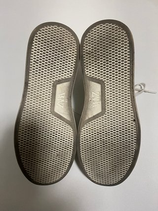 Zapatillas blancas Zara