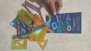 Juego de construcción magnético Geomag