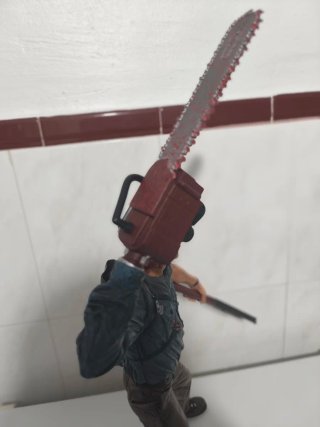 Figura Ash