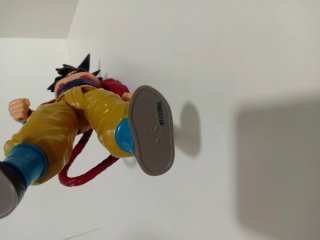 Figura Goku SSJ4 Dragón Ball