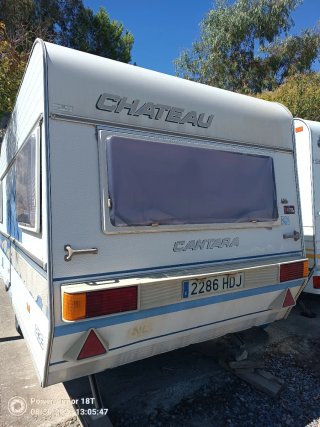 Caravana Menos de 750 kg con papeles.