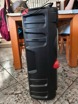Altavoz Bluetooth Innova INNFUNK con luces LED