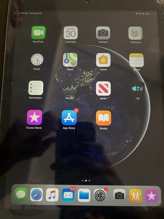 2 iPads 16 GB