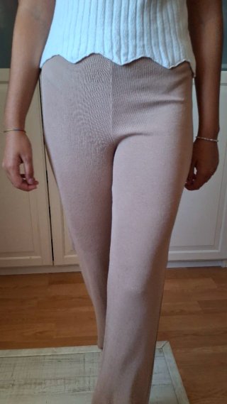 Pantalón recto cintura alta elástico beige