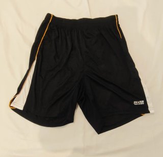11 equipaciones de fútbol completas