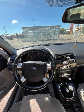 Ford Mondeo 2.0 gasolina