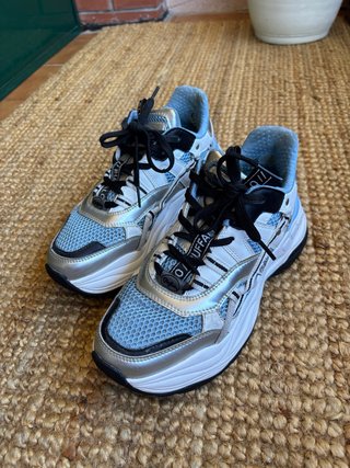 Zapatillas Buffalo plataforma azul y plata