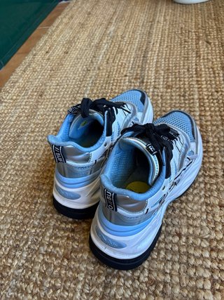 Zapatillas Buffalo plataforma azul y plata