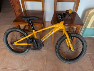 Bicicleta infantil BH expert amarilla