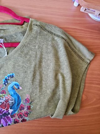 Camiseta Talla Única Pavo Real Bordado