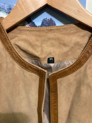 Chaqueta de ante marrón