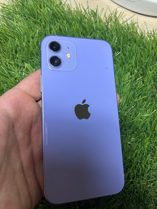 iPhone 12 - Batteria 92%