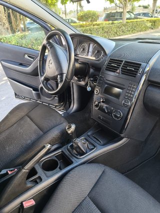 Mercedes-Benz Clase A  CDI 2011 COMO NUEVO